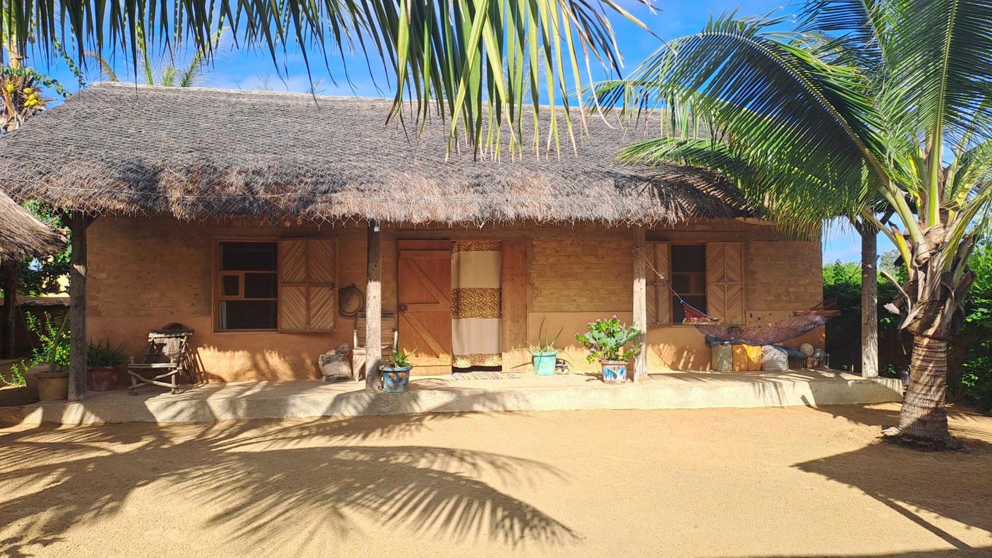 Hotel Nguel Du Saloum - Chez Abdou Et Mar Mar Lodj Exterior foto