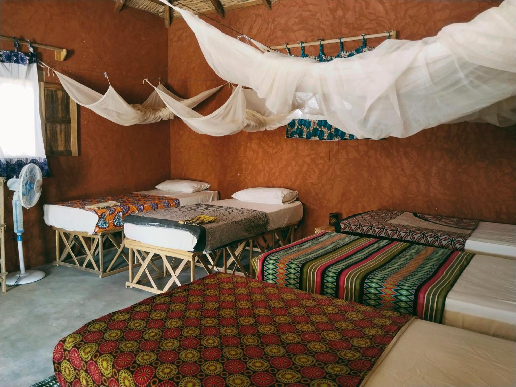 Hotel Nguel Du Saloum - Chez Abdou Et Mar Mar Lodj Exterior foto