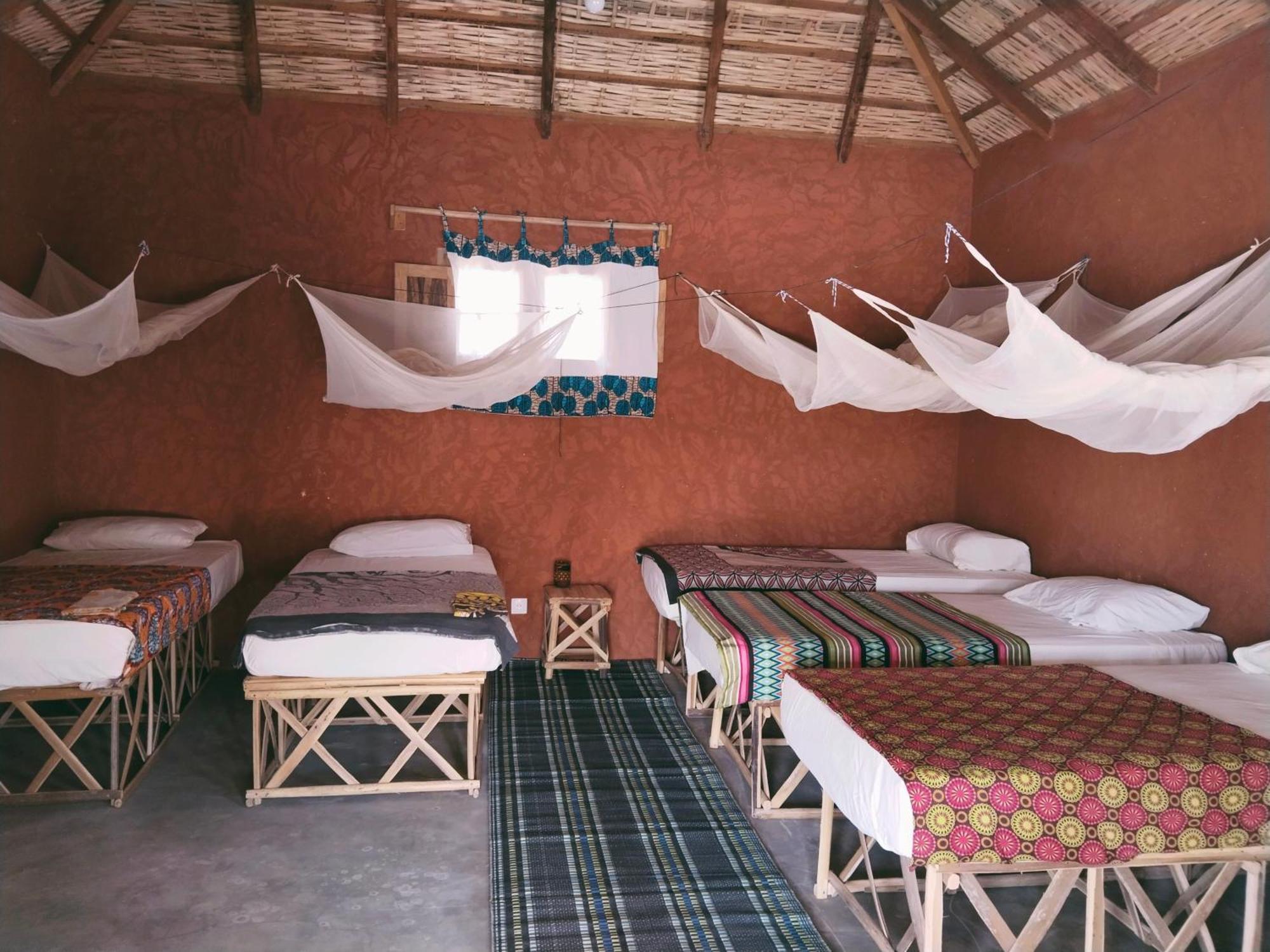 Hotel Nguel Du Saloum - Chez Abdou Et Mar Mar Lodj Exterior foto