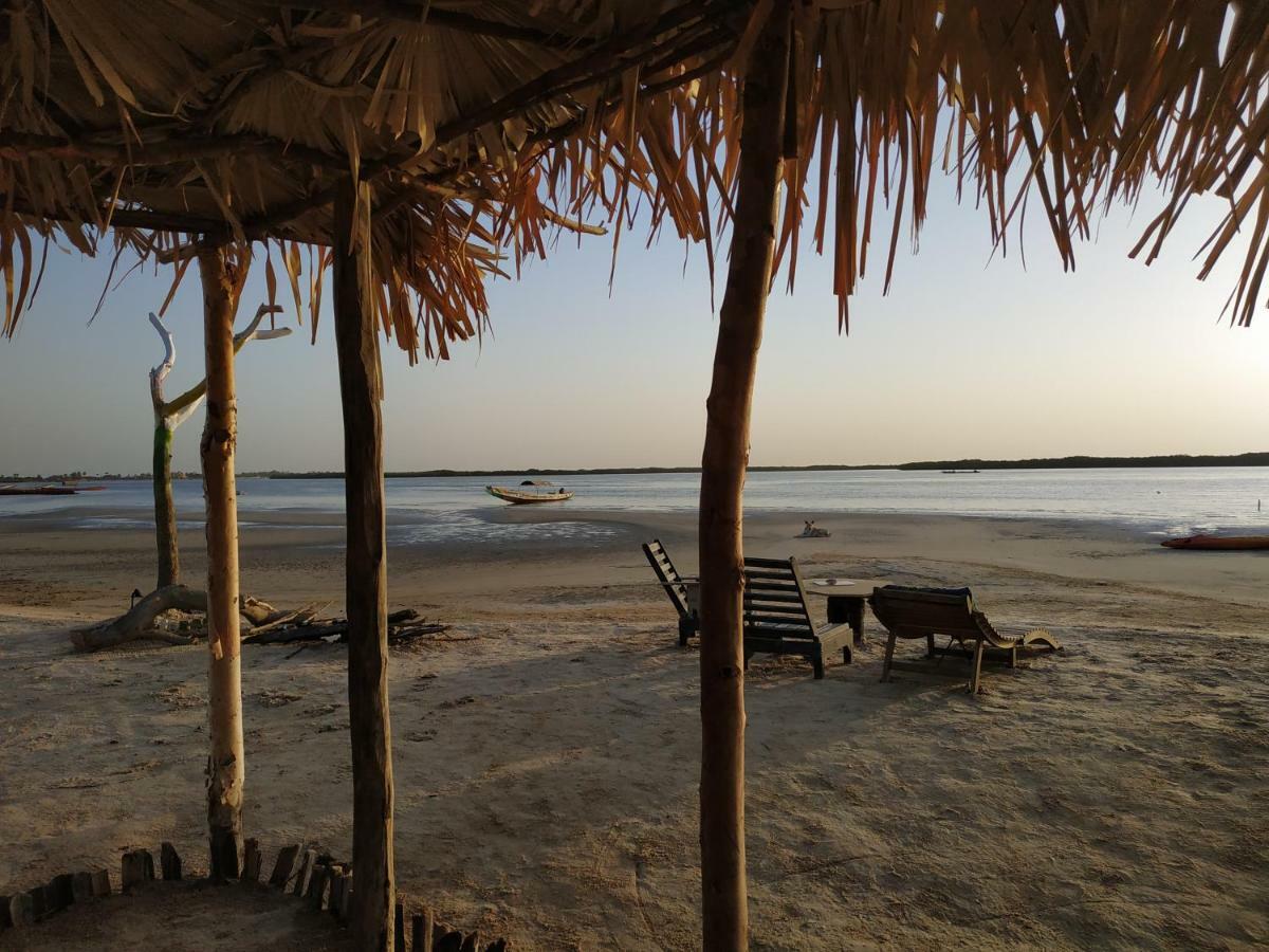 Hotel Nguel Du Saloum - Chez Abdou Et Mar Mar Lodj Exterior foto
